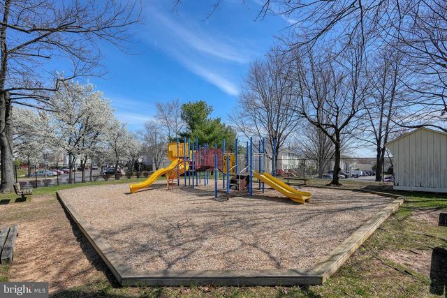 3034 SHEPPERTON TER, Silver Spring, MD 20904