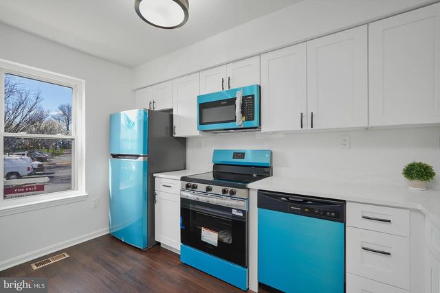 3034 SHEPPERTON TER, Silver Spring, MD 20904