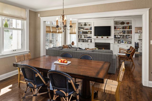 2774 W Lake Of The Isles Parkway, Minneapolis, MN 55416