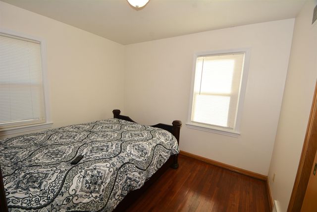 1708 S Woodlawn Blvd, Wichita, KS 67218