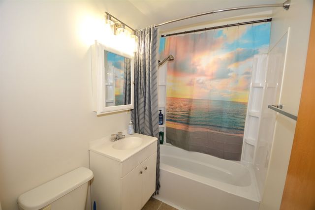 1708 S Woodlawn Blvd, Wichita, KS 67218