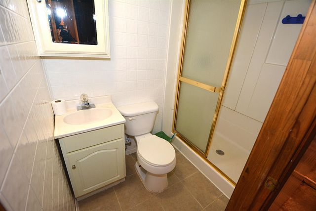 1708 S Woodlawn Blvd, Wichita, KS 67218