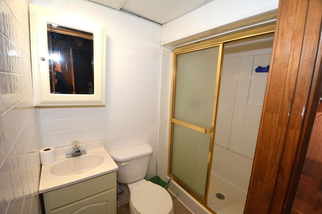 1708 S Woodlawn Blvd, Wichita, KS 67218