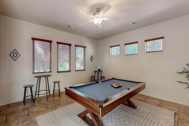 2331 Gandert Avenue SE, Albuquerque, NM 87106