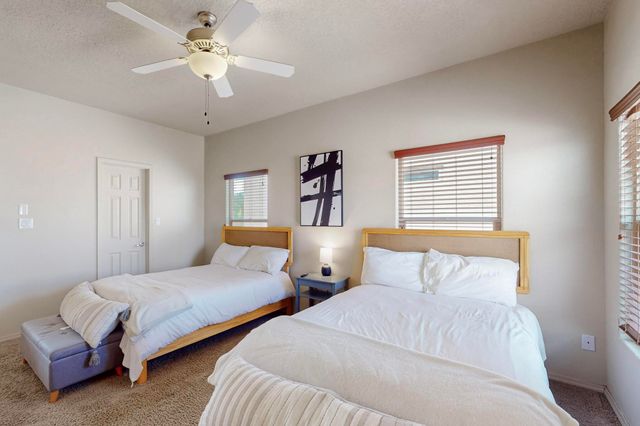 2331 Gandert Avenue SE, Albuquerque, NM 87106