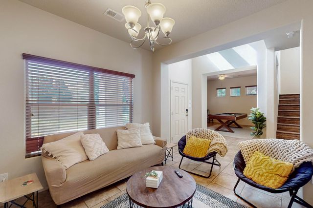 2331 Gandert Avenue SE, Albuquerque, NM 87106