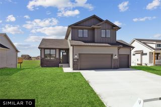 818 31st Court SW, Altoona, IA 50009