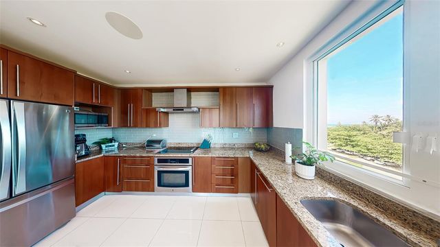 00690 COND TREASURE POINT 543, Vega Alta, PR 00692