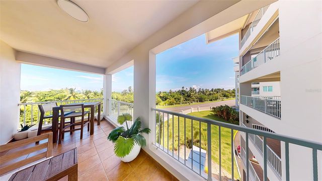 00690 COND TREASURE POINT 543, Vega Alta, PR 00692