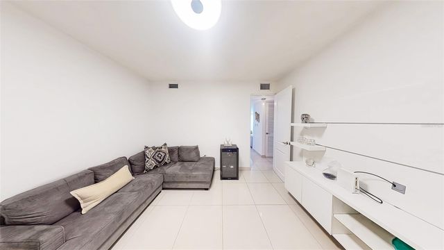 00690 COND TREASURE POINT 543, Vega Alta, PR 00692