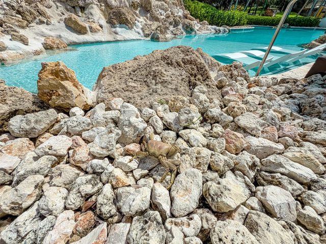 00690 COND TREASURE POINT 543, Vega Alta, PR 00692