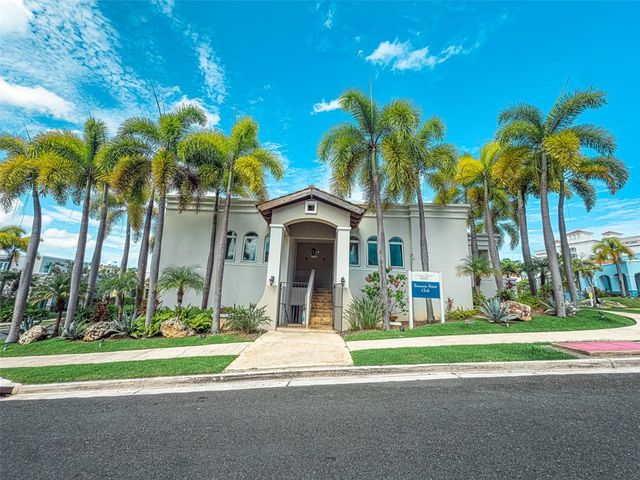 00690 COND TREASURE POINT 543, Vega Alta, PR 00692