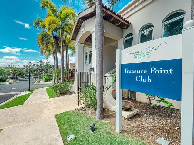 00690 COND TREASURE POINT 543, Vega Alta, PR 00692