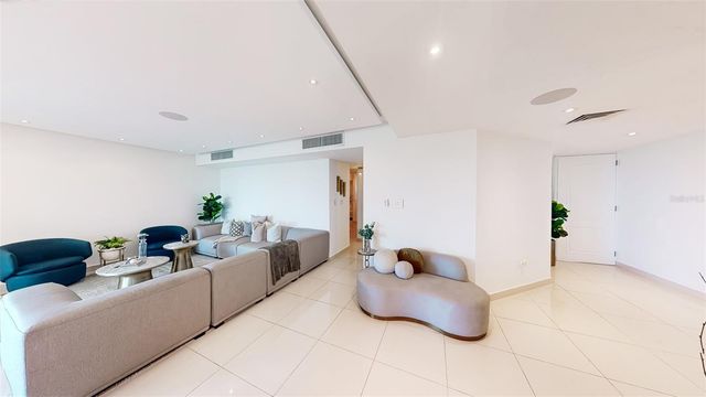 00690 COND TREASURE POINT 543, Vega Alta, PR 00692