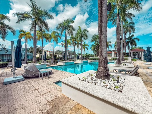 00690 COND TREASURE POINT 543, Vega Alta, PR 00692