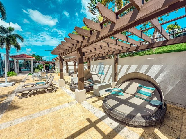 00690 COND TREASURE POINT 543, Vega Alta, PR 00692