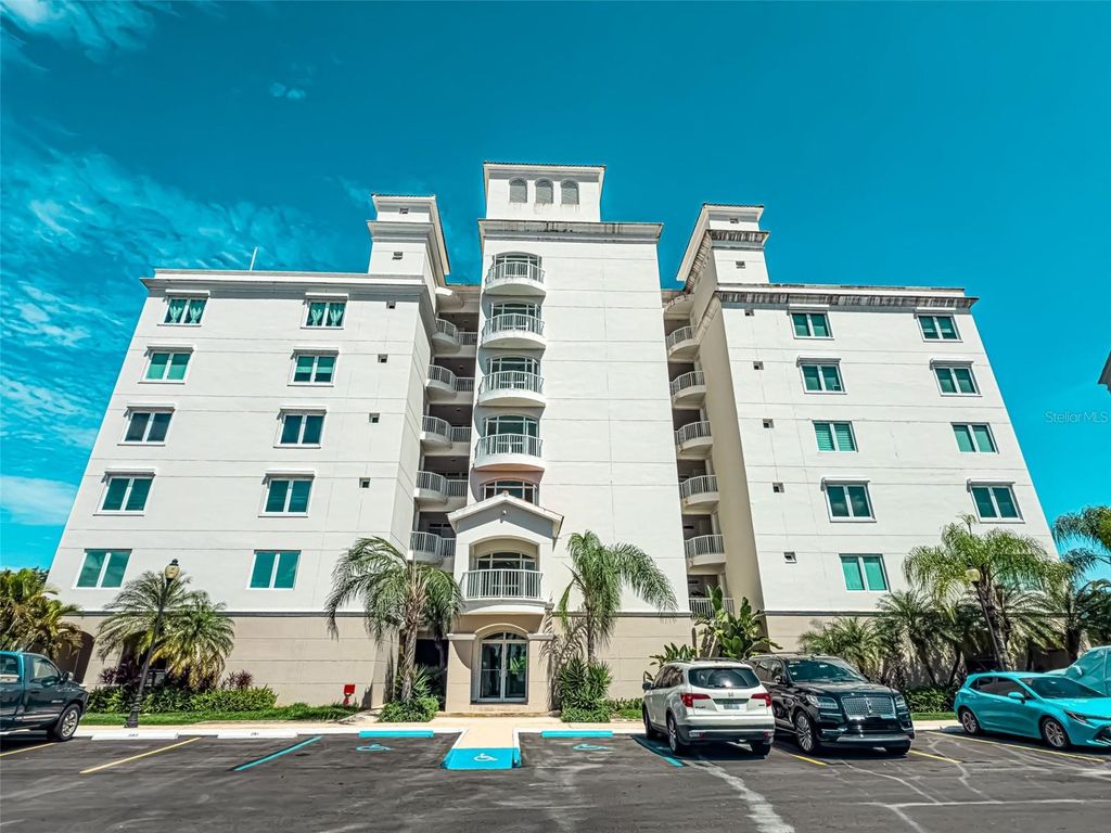 00690 COND TREASURE POINT 543, Vega Alta, PR 00692