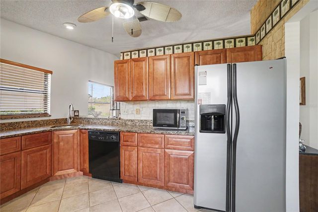 1708 CURRY TRAIL 3, Nokomis, FL 34275