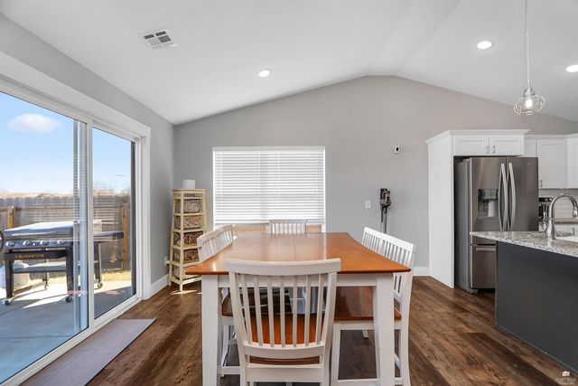 810 Waxwing Drive, Manhattan, KS 66502