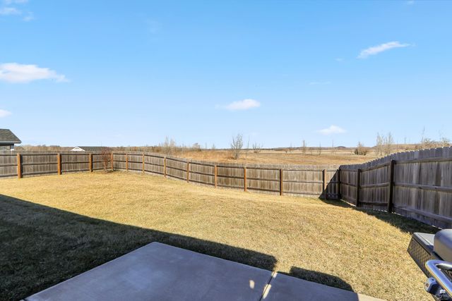 810 Waxwing Drive, Manhattan, KS 66502