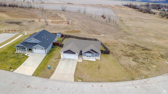 810 Waxwing Drive, Manhattan, KS 66502