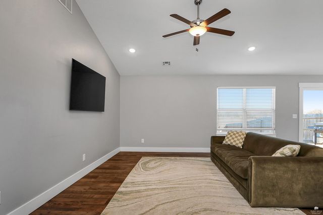 810 Waxwing Drive, Manhattan, KS 66502