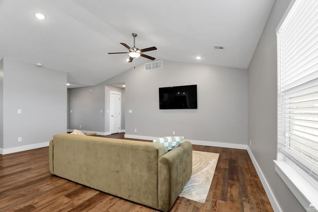 810 Waxwing Drive, Manhattan, KS 66502