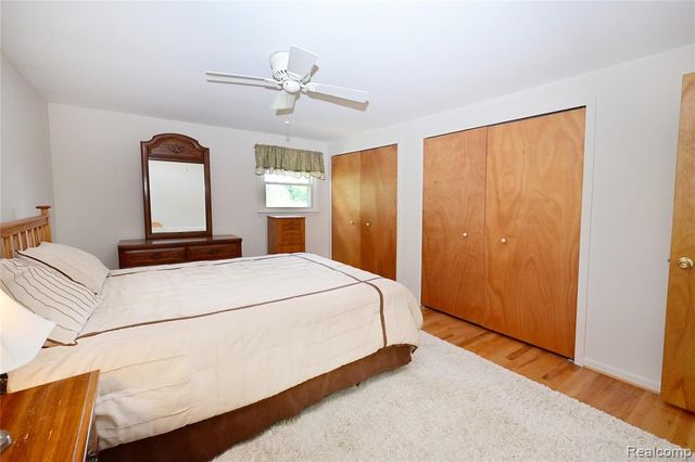 5888 Pentland Road, Bloomfield Hills, MI 48301
