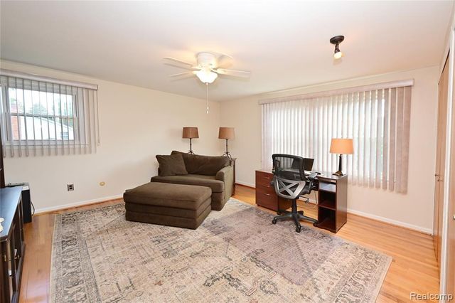 5888 Pentland Road, Bloomfield Hills, MI 48301
