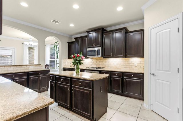 9427 Hawks Harbor Court, Katy, TX 77494