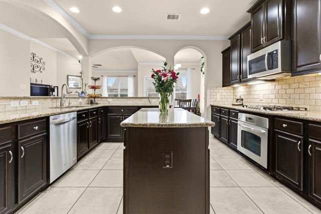 9427 Hawks Harbor Court, Katy, TX 77494