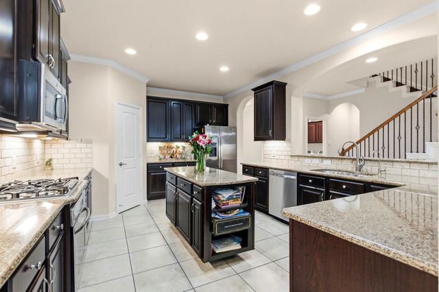 9427 Hawks Harbor Court, Katy, TX 77494