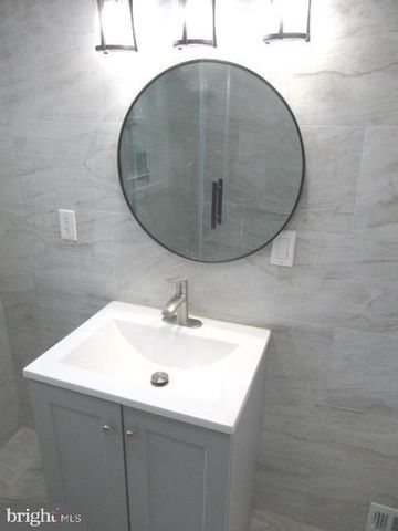 3153 ALABAMA RD, Camden, NJ 08104