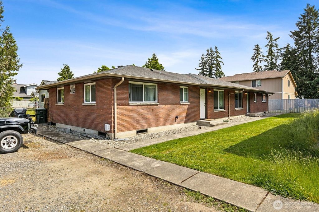 710 127th Street S, Tacoma, WA 98444