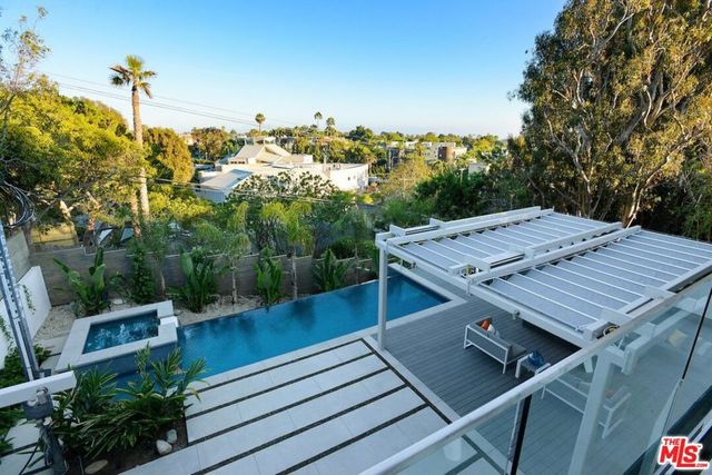 16132 Alcima Avenue, Los Angeles, CA 90272