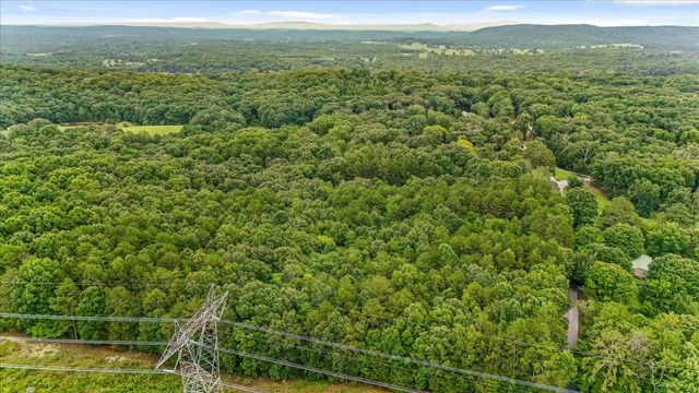 12706 Cranfield Road, Birchwood, TN 37308