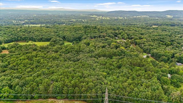 12706 Cranfield Road, Birchwood, TN 37308