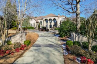 1905 Kathy Whitworth Drive, Braselton, GA 30517