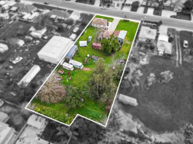 1813 Richard Way, Ceres, CA 95307