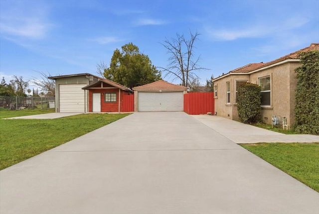 1813 Richard Way, Ceres, CA 95307