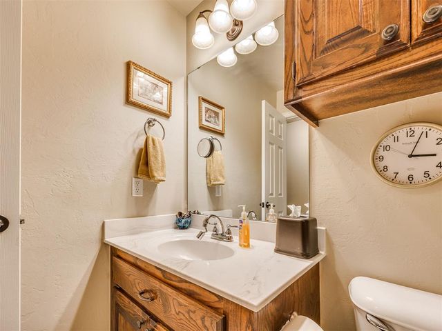 8020 Kaden Road, Oklahoma City, OK 73132