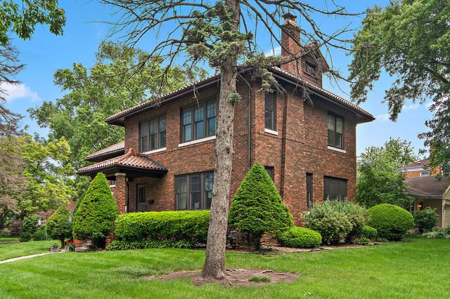 829 Gardner Road, Flossmoor, IL 60422