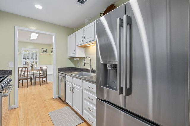 1516 Blaze Lane, Charleston, SC 29412