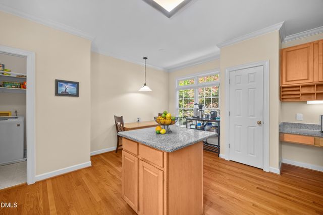143 S Fields Circle, Chapel Hill, NC 27516