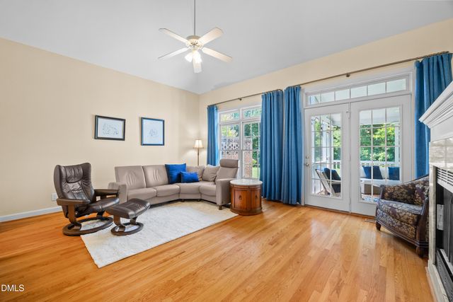 143 S Fields Circle, Chapel Hill, NC 27516