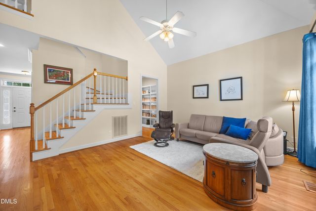 143 S Fields Circle, Chapel Hill, NC 27516
