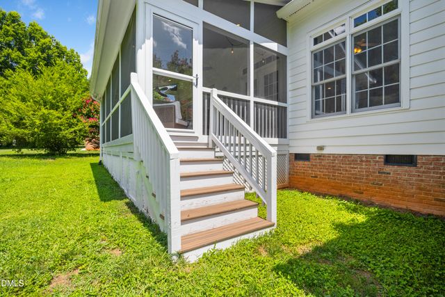 143 S Fields Circle, Chapel Hill, NC 27516