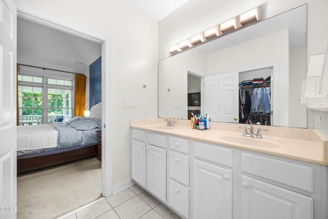143 S Fields Circle, Chapel Hill, NC 27516