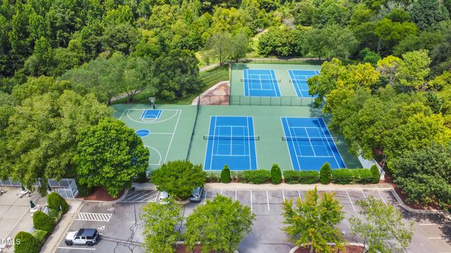 143 S Fields Circle, Chapel Hill, NC 27516