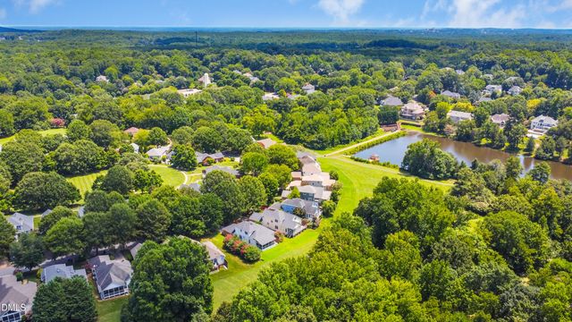 143 S Fields Circle, Chapel Hill, NC 27516